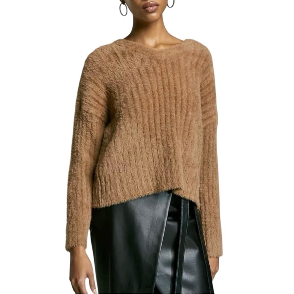 Aritzia Babaton Ulmann V-Neck Sweater Tan Fuzzy Chunky Ribbed Knit Sz S